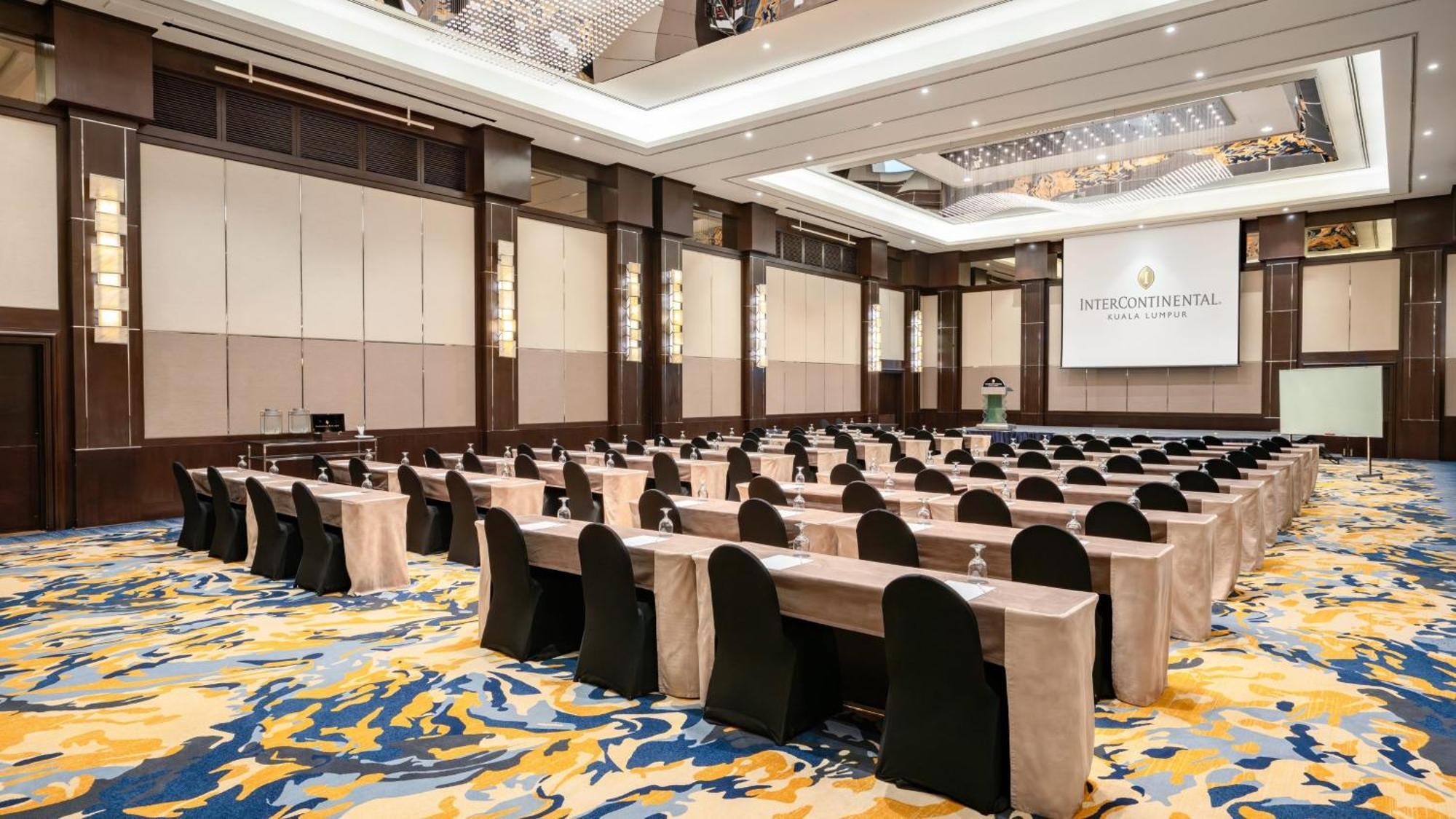 Intercontinental Kuala Lumpur By Ihg Exterior foto The ballroom